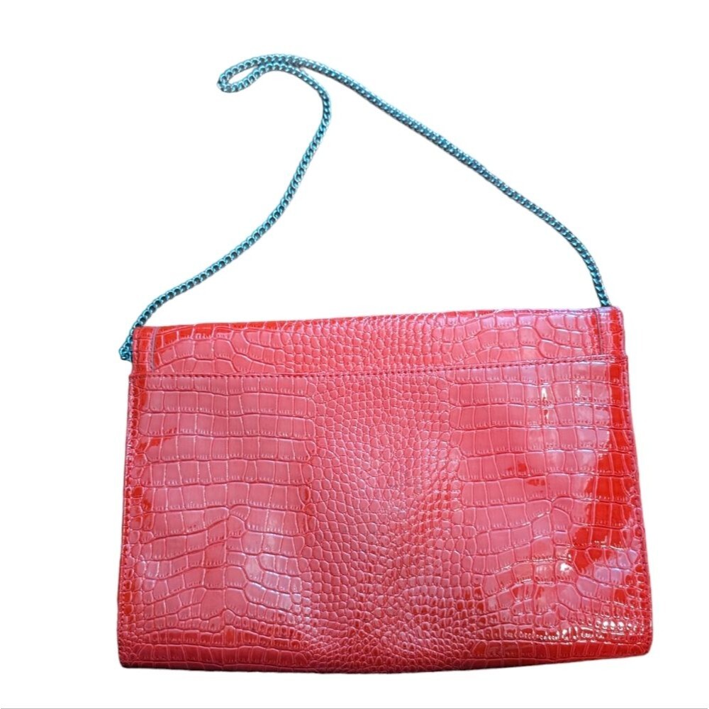White House Black Market bag purse red envelope faux alligator skin chain‎ - Picture 2 of 7